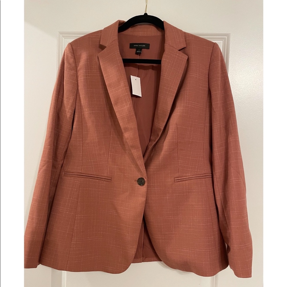 Ann Taylor blazer size 4